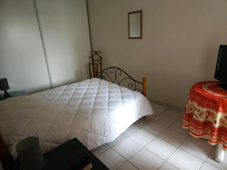 Centre Antibes La Mer Coquet 3P Parking Apartment